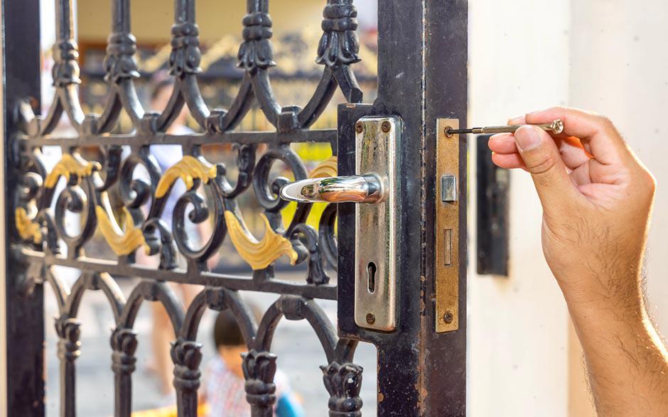 artisan serrurier pas cher Étampes